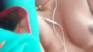 Desi wench has no shame to show bestie's BF her nude XXX curves