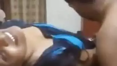 සැමියා පැමිණීමට පෙර ඉක්මන් කරන්න