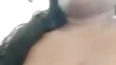 Today Exclusive- Mallu Girl Showing Her Big Boobs