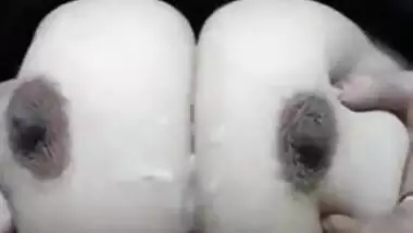 Point of view porn video of Indian guy cumming on girl's breasts