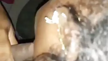 Mature bhabi giving blowjob