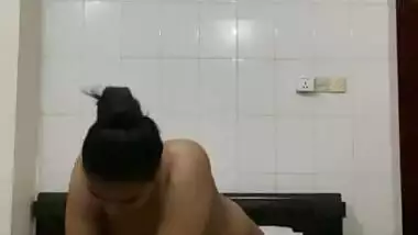 Chubby Bangladeshi couple sex MMS