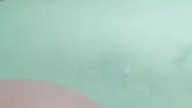 Big ass aunty slapping booty during live call