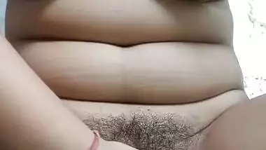 Big boobs bhabhi viral lollipop masturbation